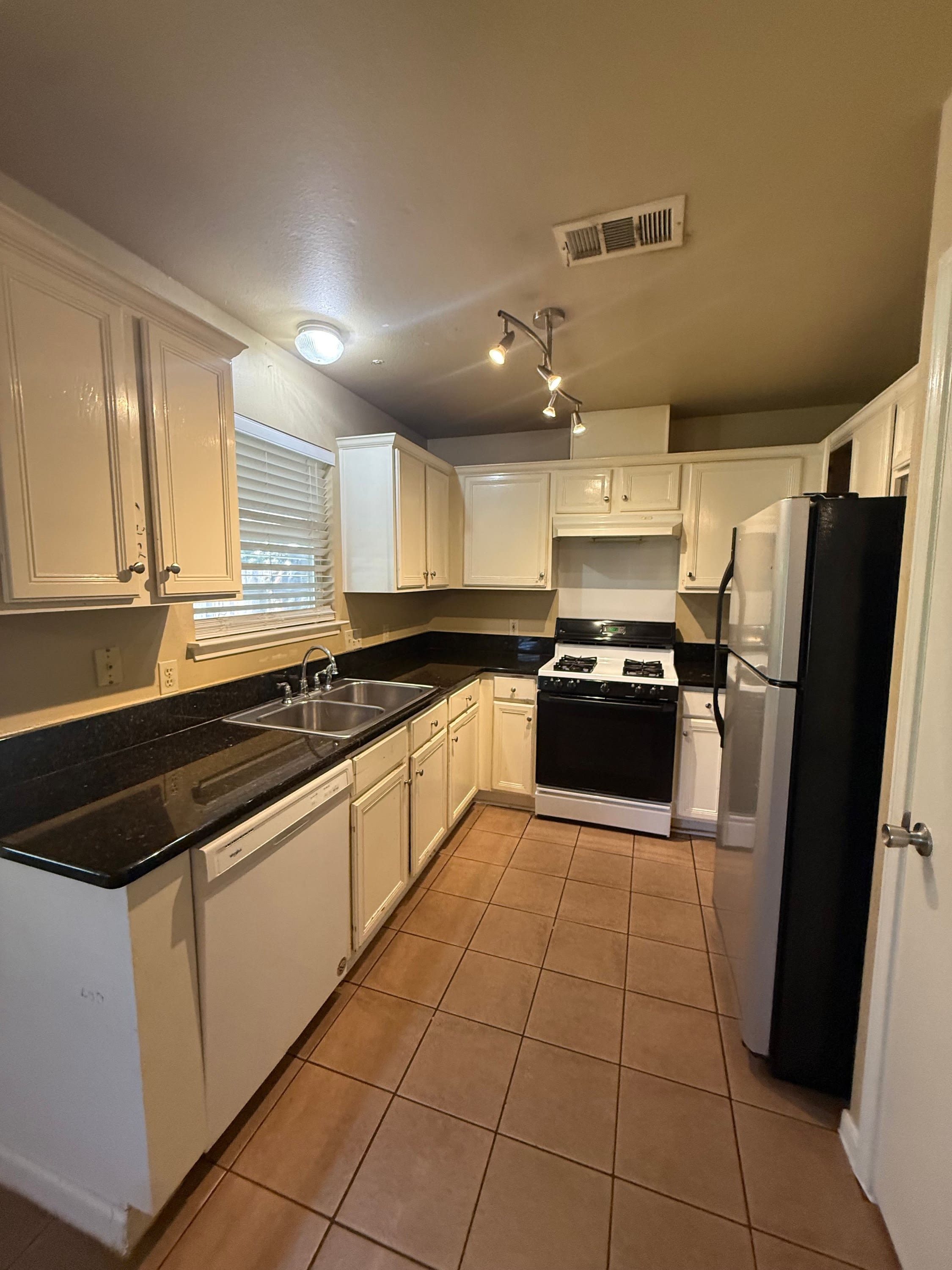 2107 Yaupon Trail – photo 2