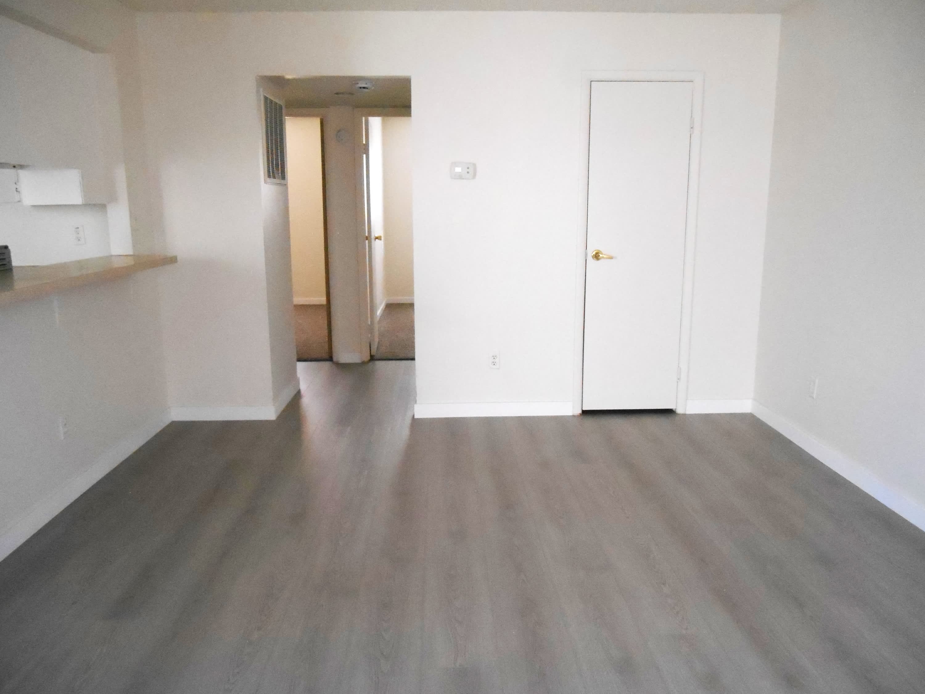 473 Rexford Drive – photo 4