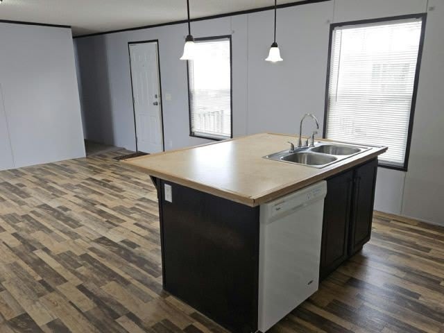 54 116th Ave NE – photo 4