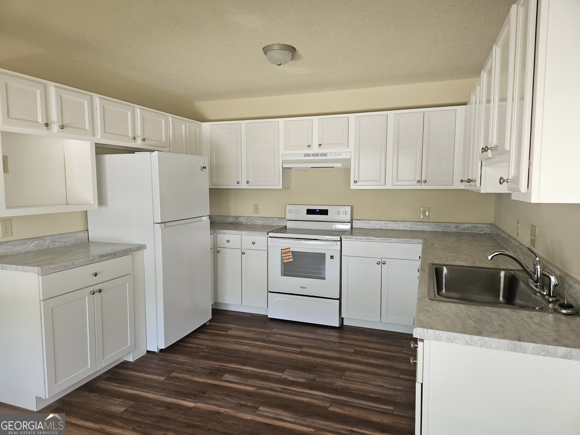 103 Simmons Road – photo 4