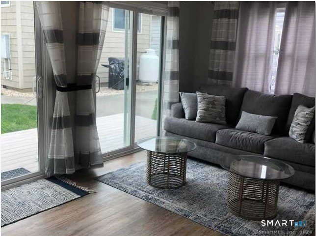 22 Pond Road – photo 4