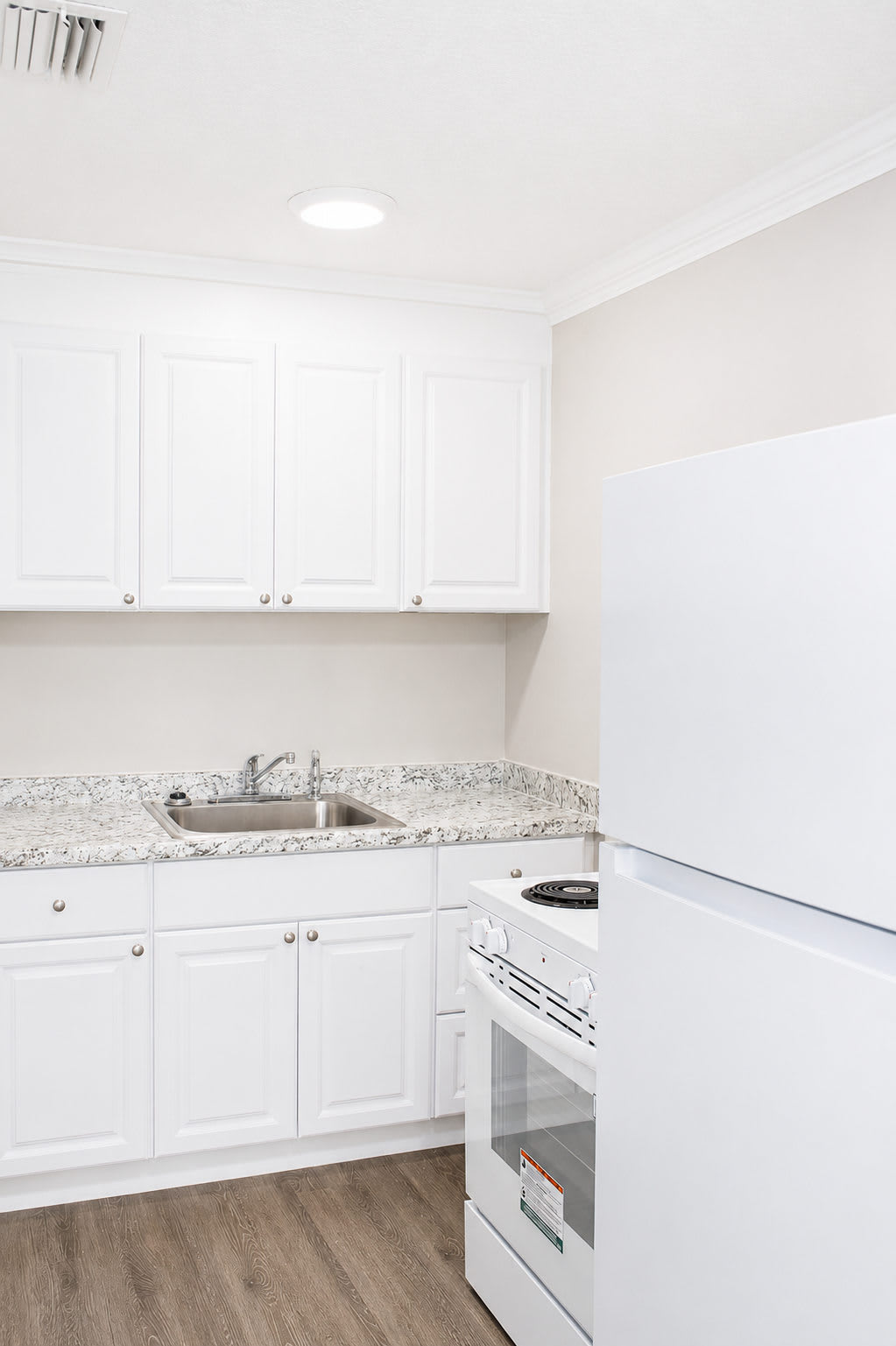 405 58th St – photo 2