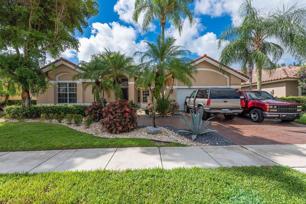 7828 Dorchester Road – photo 4