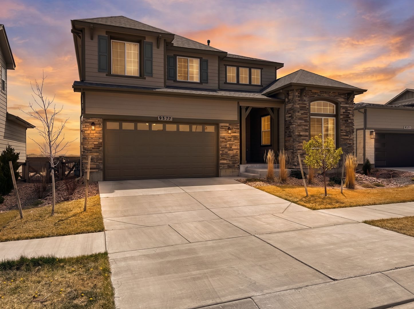Beautiful Banning Lewis Ranch 5 Bed, 4 Bath Home, 3 Car garage, Great Views and Amenities – photo 2
