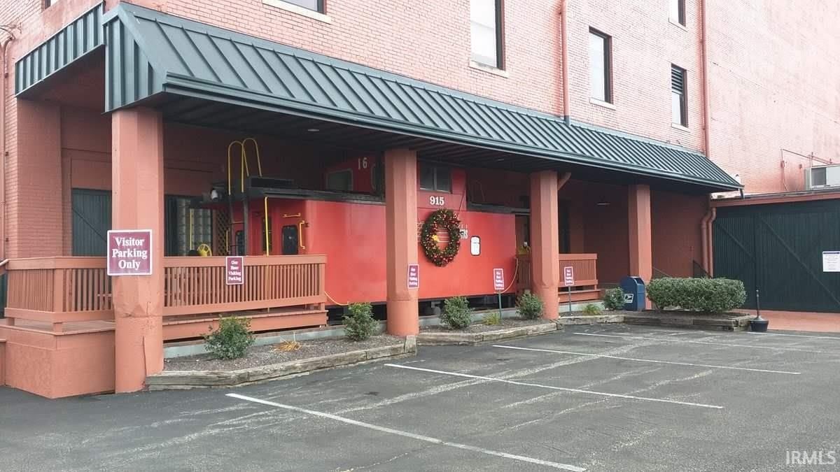 915 Main Street – photo 4
