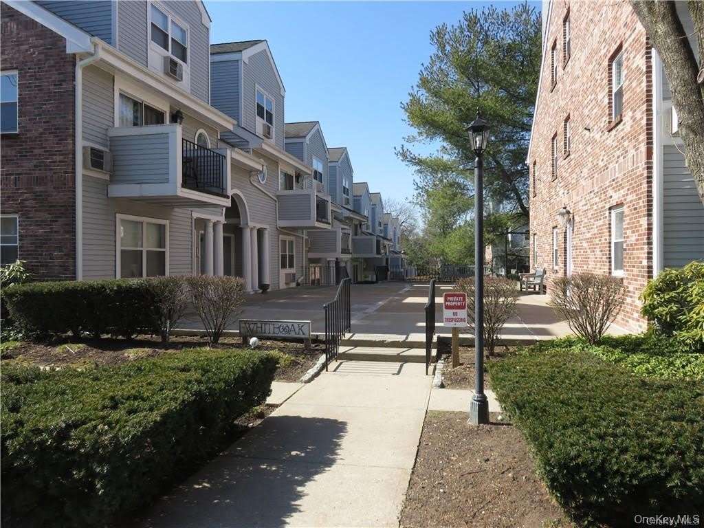 36 Greenridge Avenue – photo 2