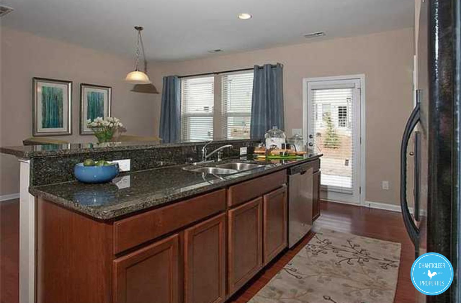 2147 Sunny Cove Drive – photo 3