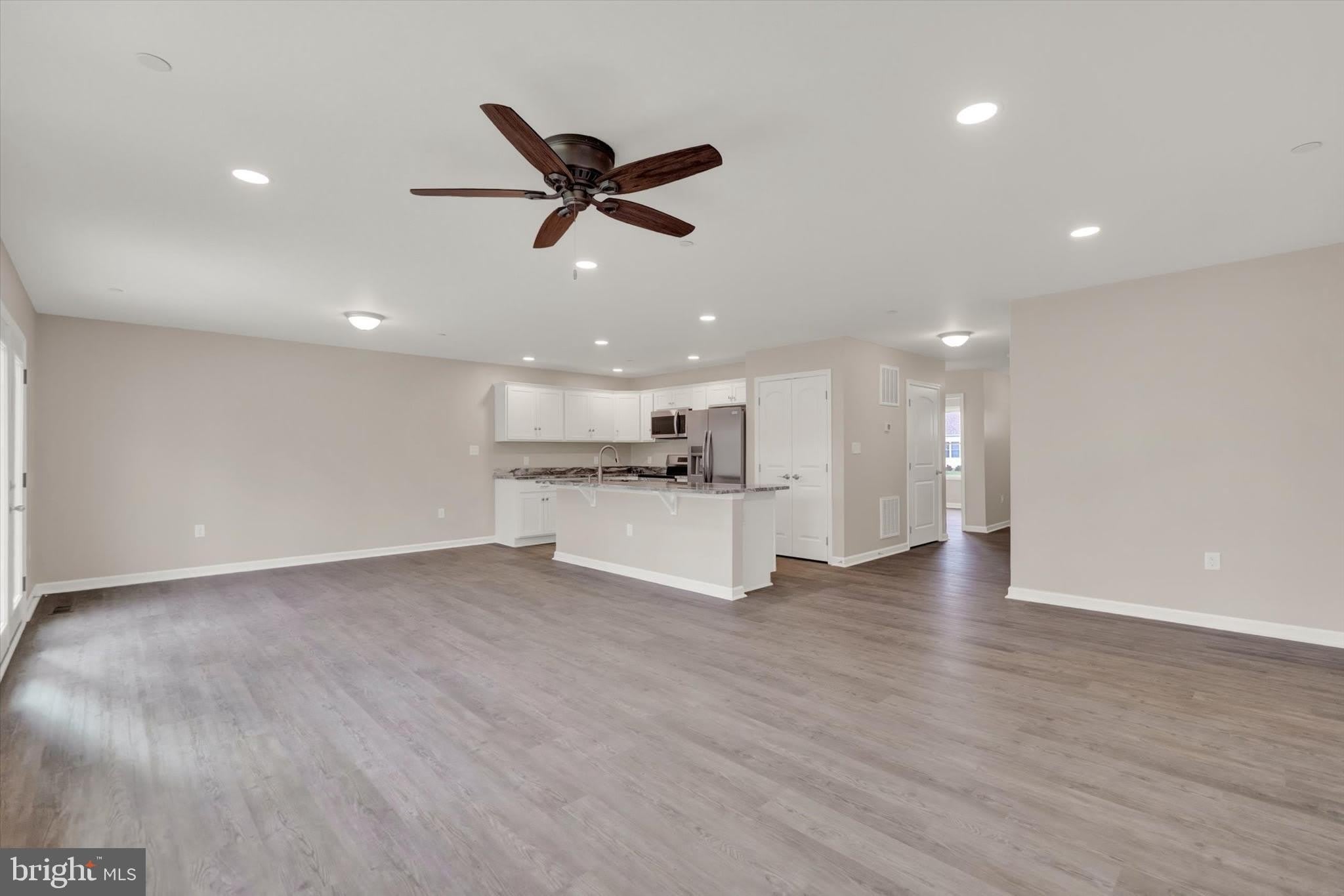 13876 PATRIOT Way – photo 5