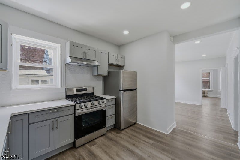 489 E 22Nd St – photo 5