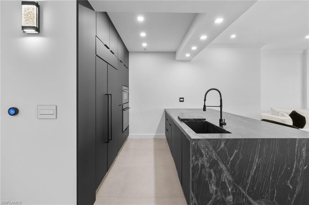 23191 Fashion Dr – photo 5