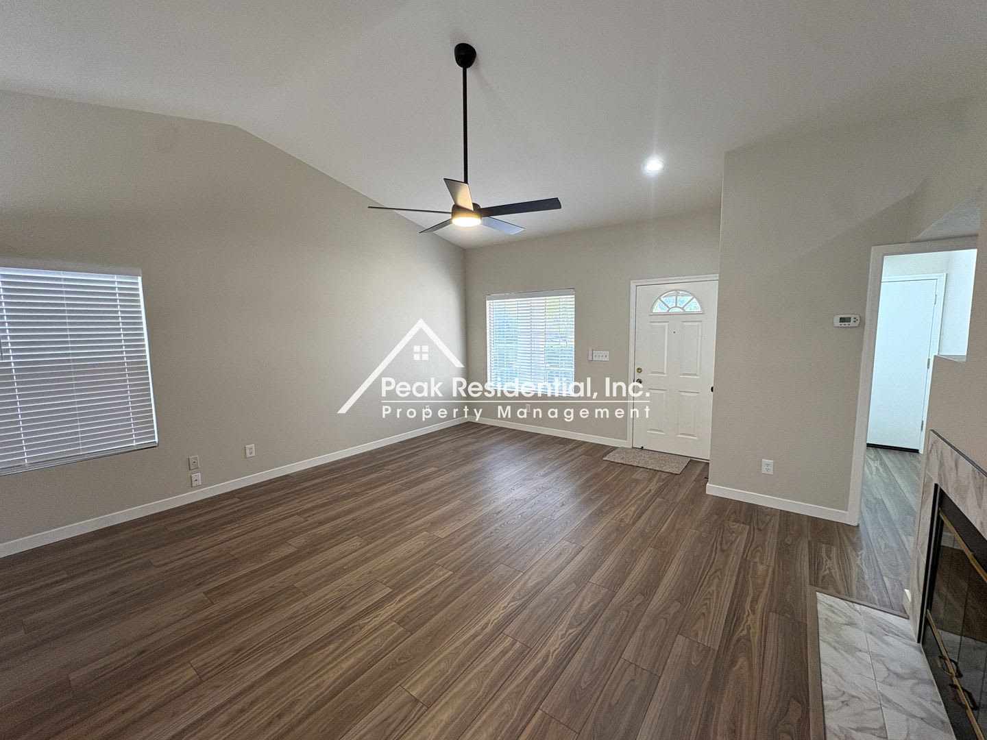 A Newer 3bd/2ba Rancho Cordova Home with 2 Car Garage – photo 4