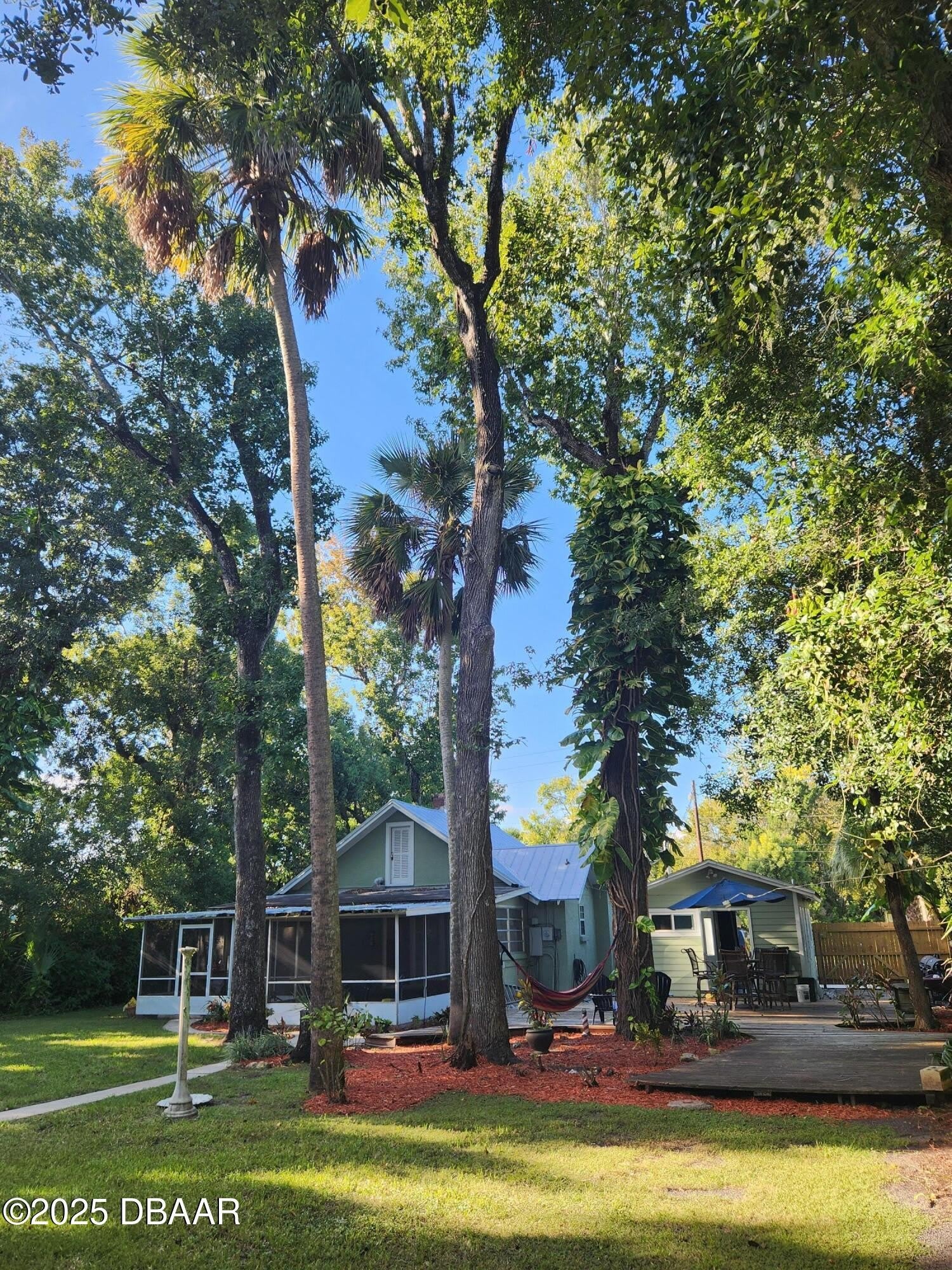 429 Brentwood Drive – photo 3