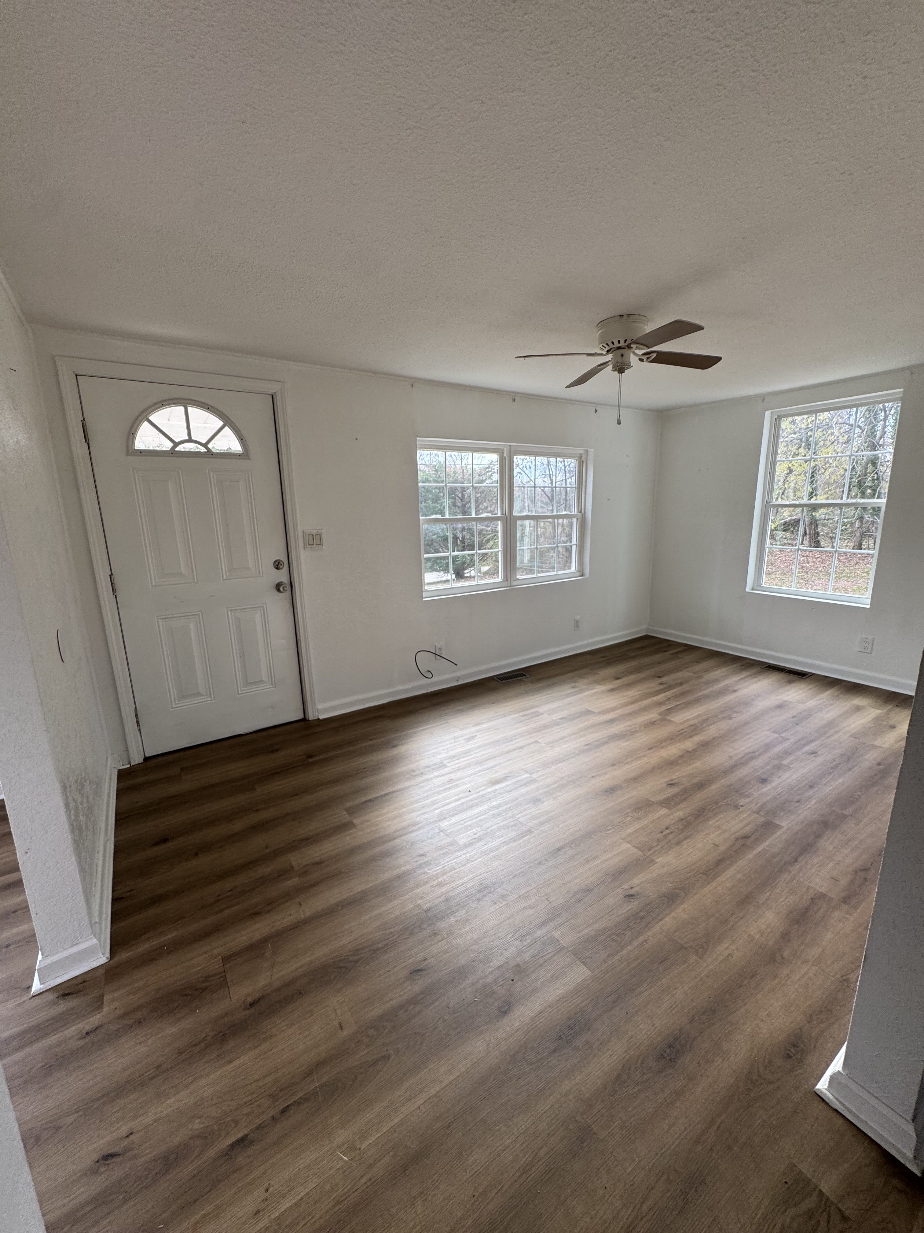 1543 Old Hwy 10 E – photo 3