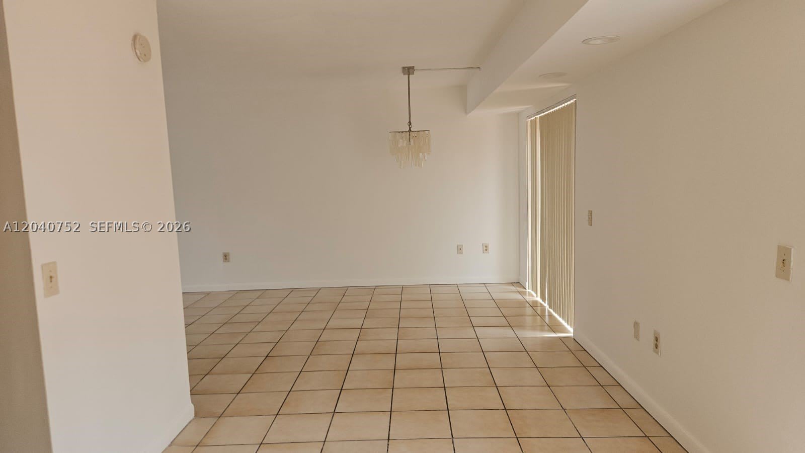 8460 SW 156th Pl – photo 5