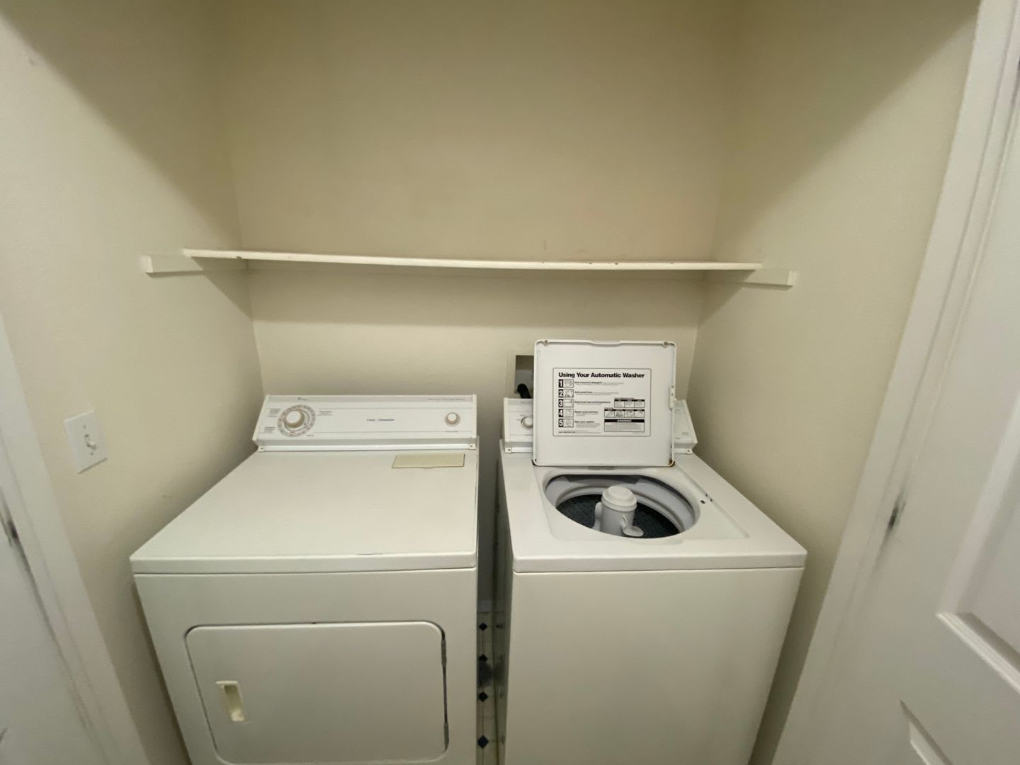 2 Bedroom, 2 Bath CONDO close to Fort Carson – photo 4