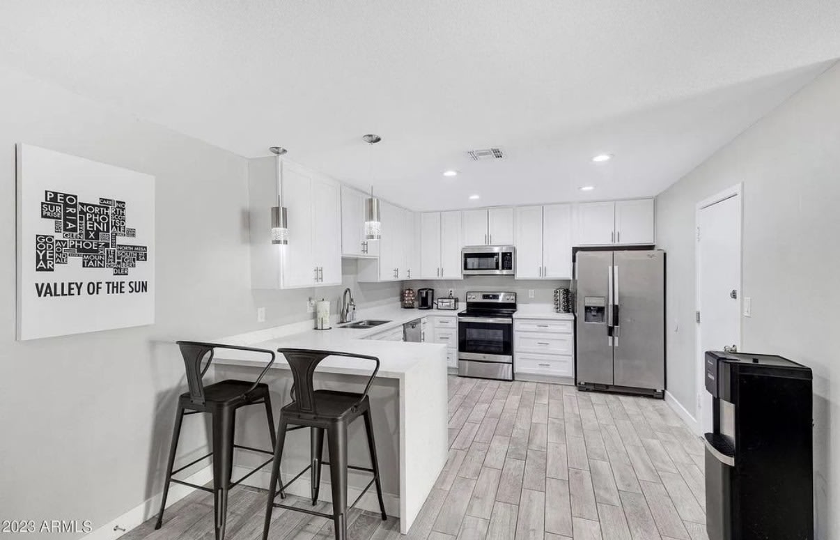 1834 East Alameda Drive – photo 4