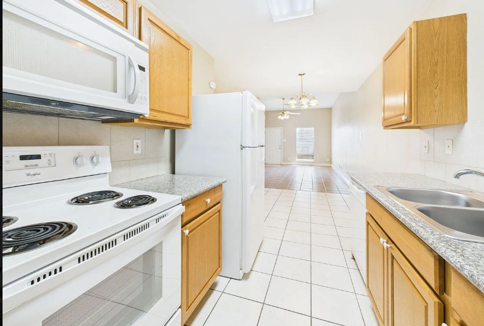 200 St Jean Street – photo 4