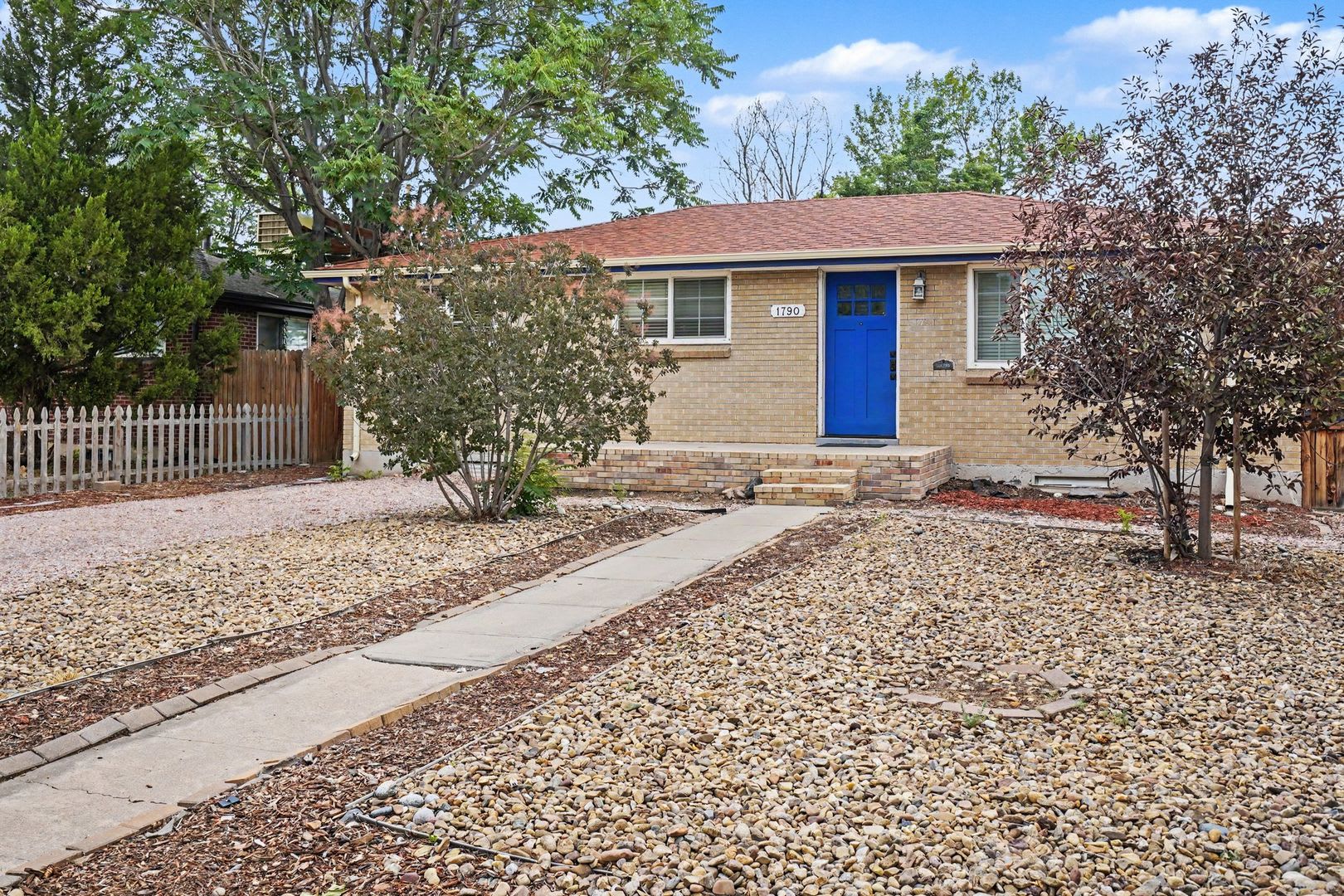 Spacious 5-Bedroom Denver Home with Updated Kitchen and Large Fenced Backyard – photo 3