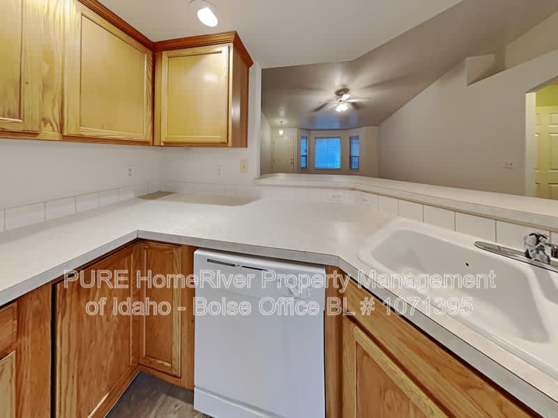1904 W Havenwood Ave – photo 3