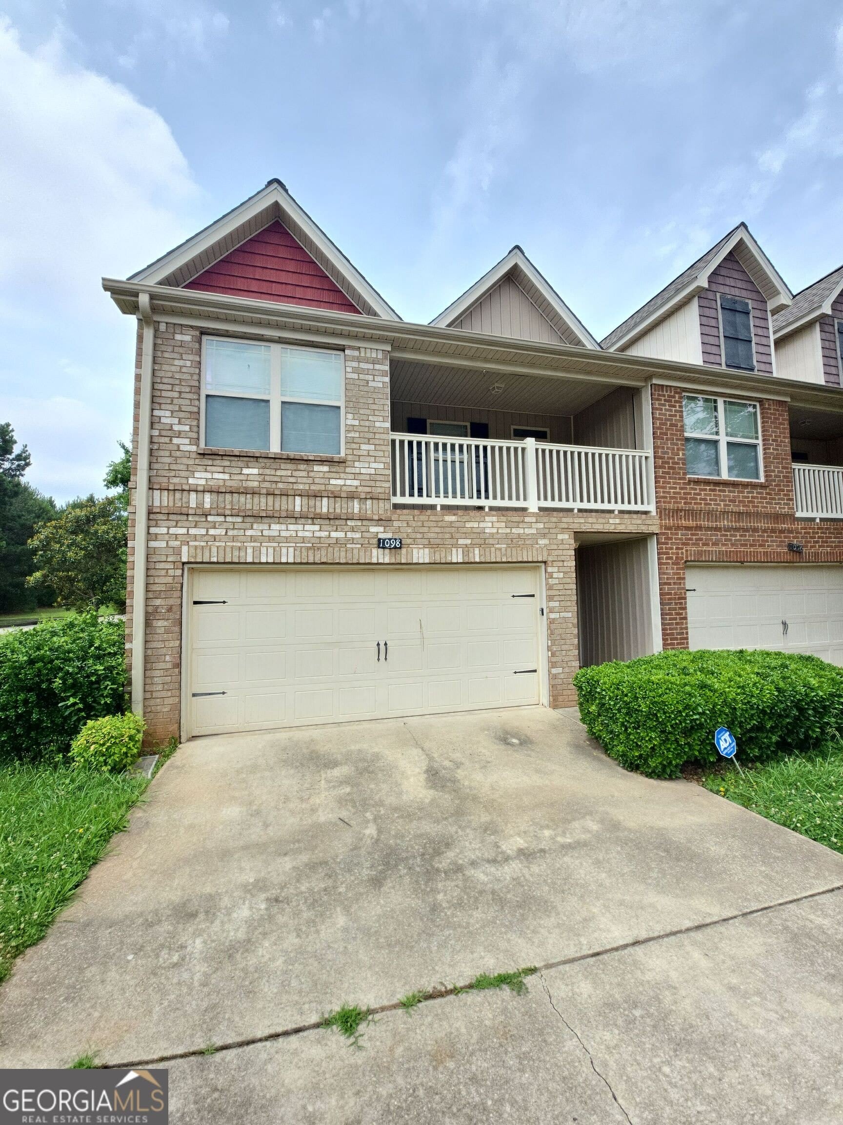 1098 McConaughy Court – photo 1