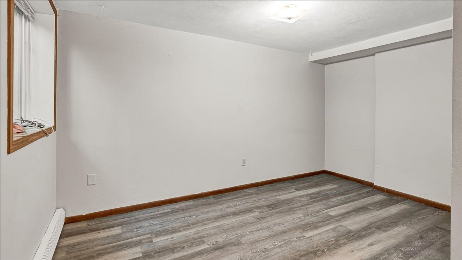 2500 Olive St – photo 3