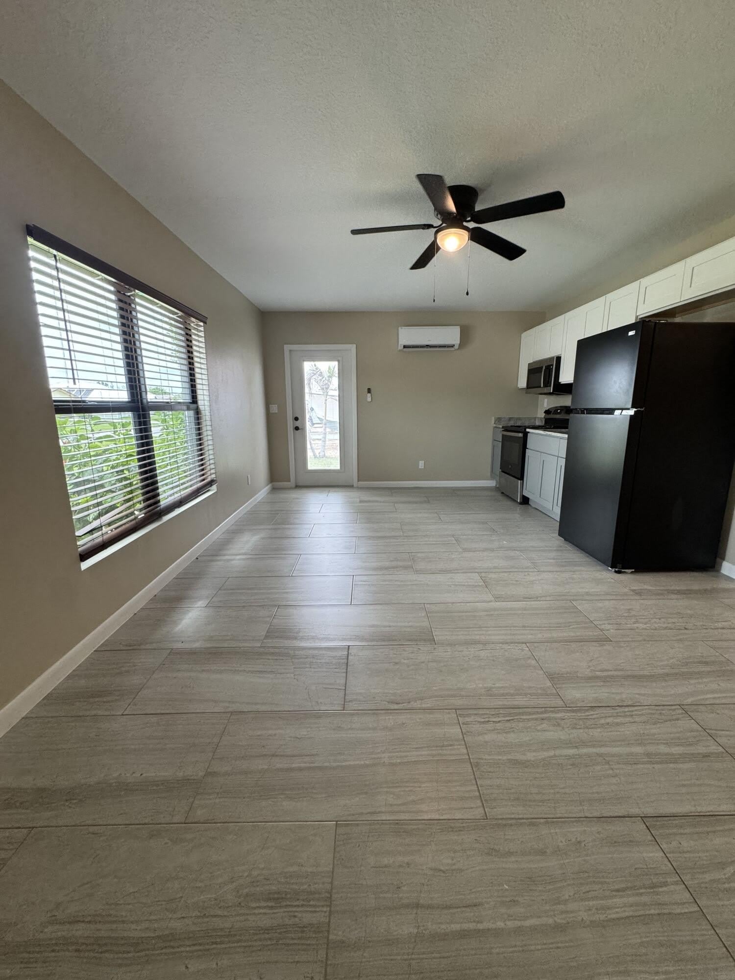 2381 SE Pinero Road – photo 3