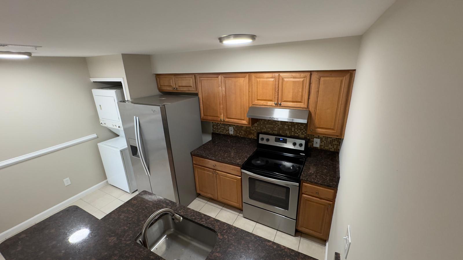 8623 Beekman Pl – photo 2
