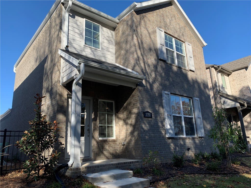 2351 E Amherst Alley – photo 1