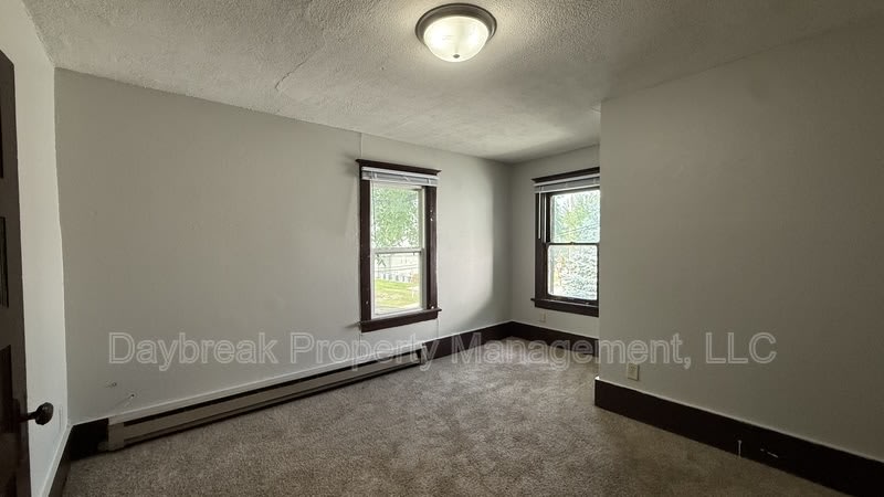 1235 11 1/2 Street North – photo 4