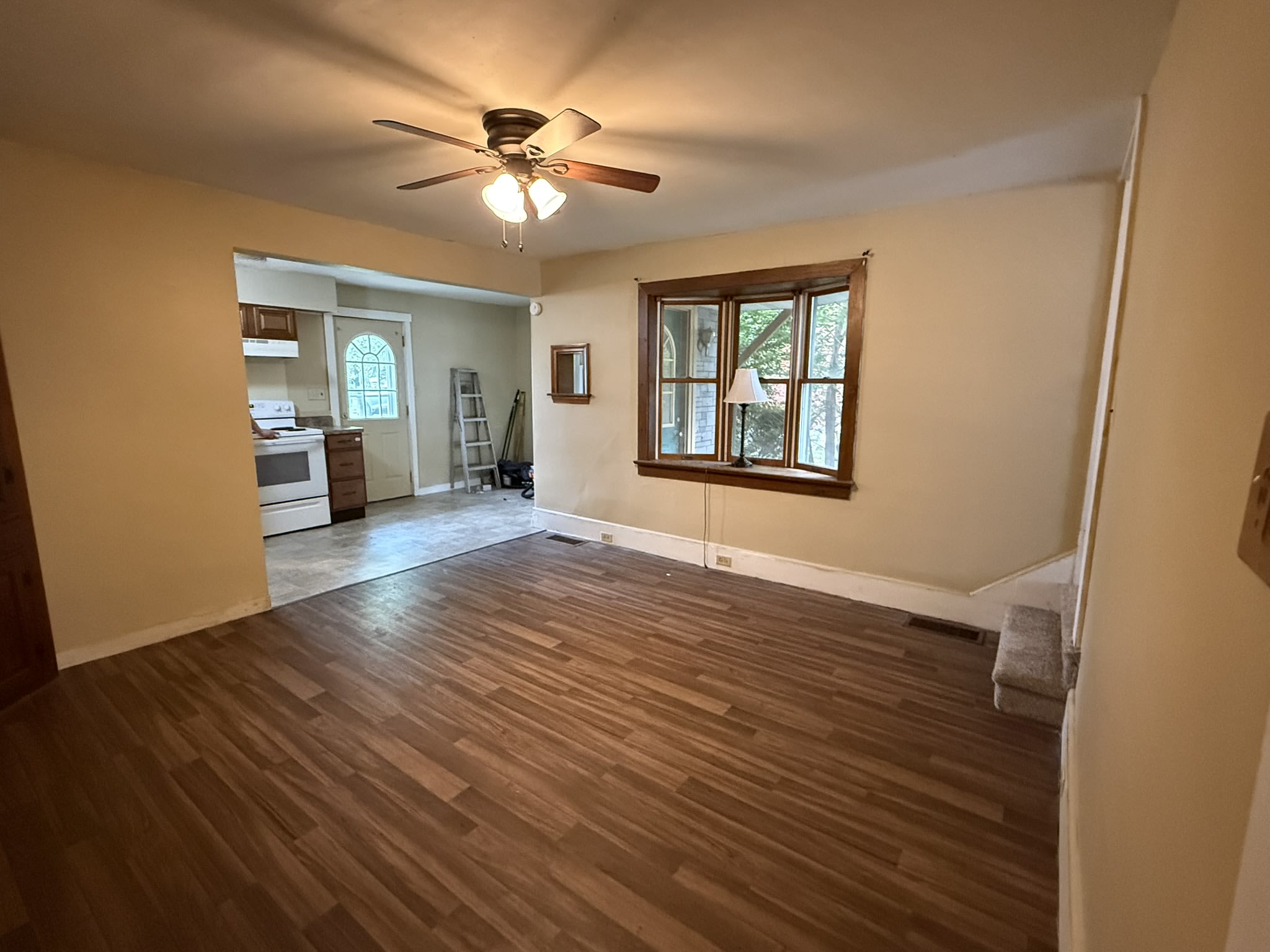329 Duke St – photo 4