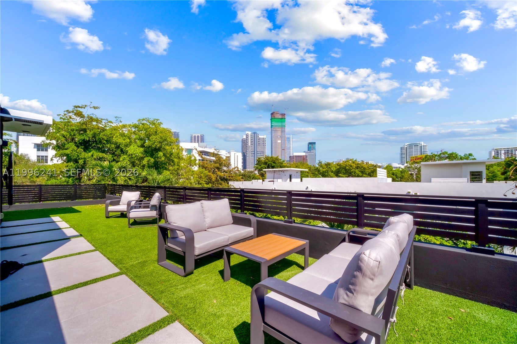 420 SW 15th Rd – photo 5