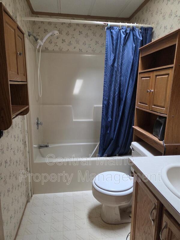 400 Friendship Street – photo 4