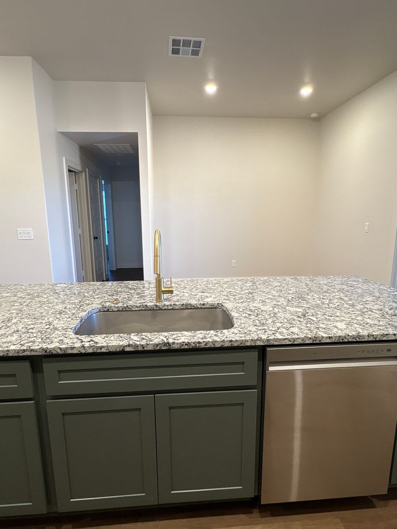 2162 is Too Good to be True!!! – photo 5