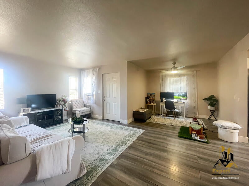 3445 Belden St – photo 3