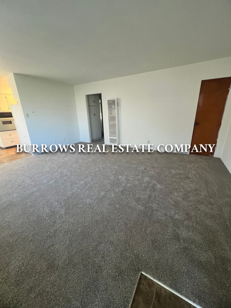 Single story 2 bedroom, 1 bathroom apartment in Ventura – photo 5