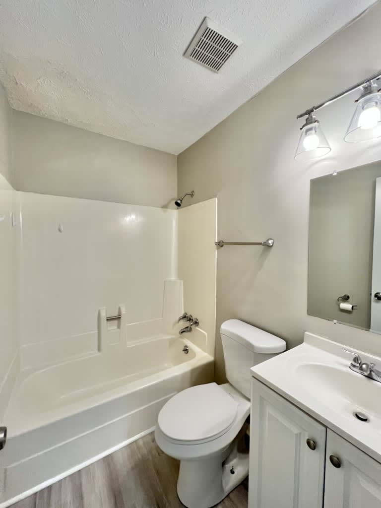 1362 Dix Drive – photo 2