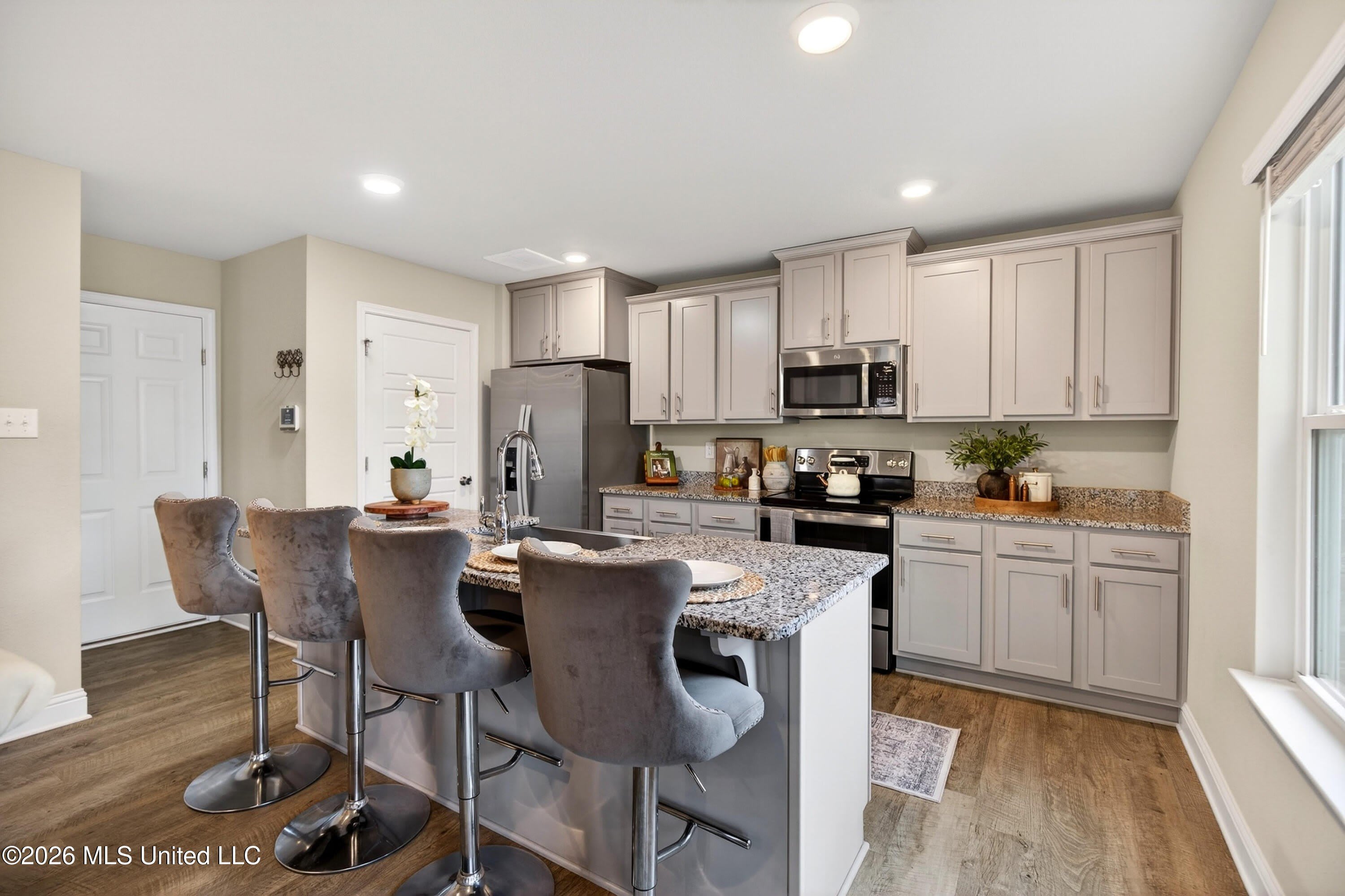 5438 Leeds Lane – photo 4