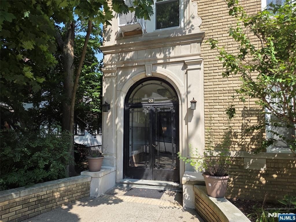 22 Seymour – photo 3