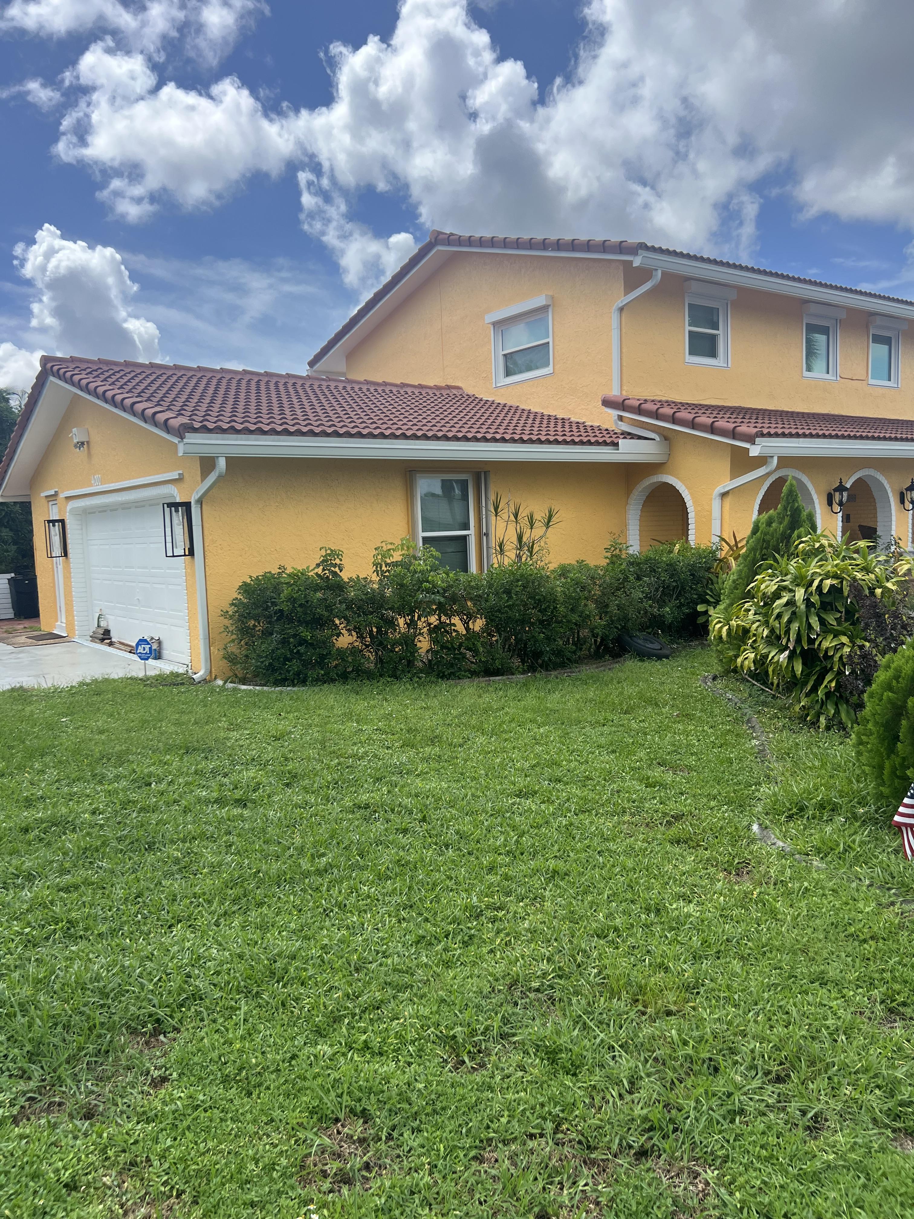 4000 Nw 9th Ct – photo 1