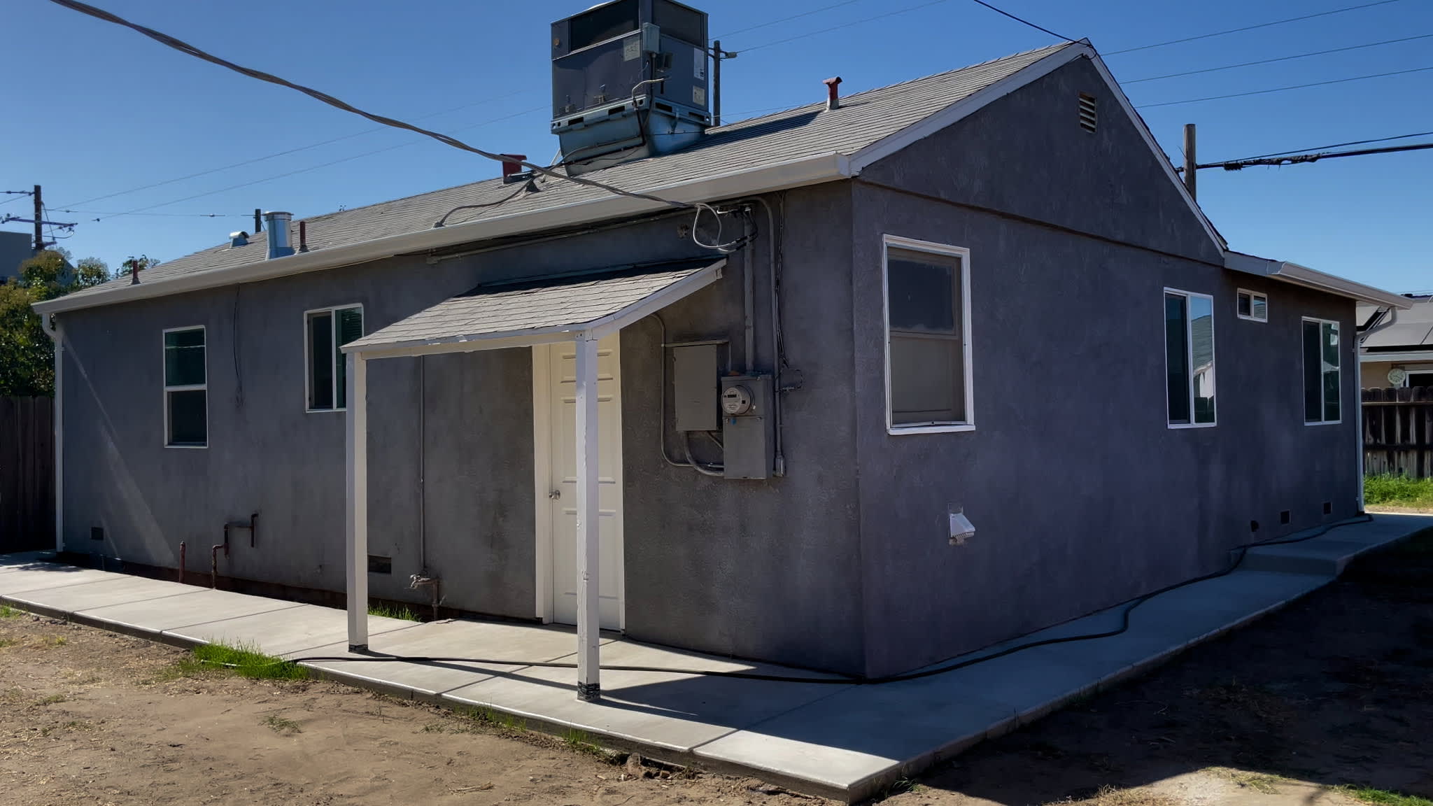 867 Edythe Street – photo 1