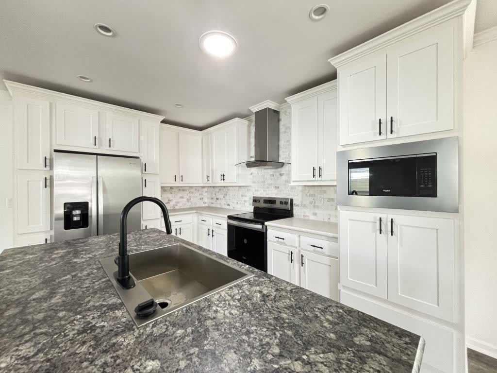 7423 43Rd Drive N – photo 3
