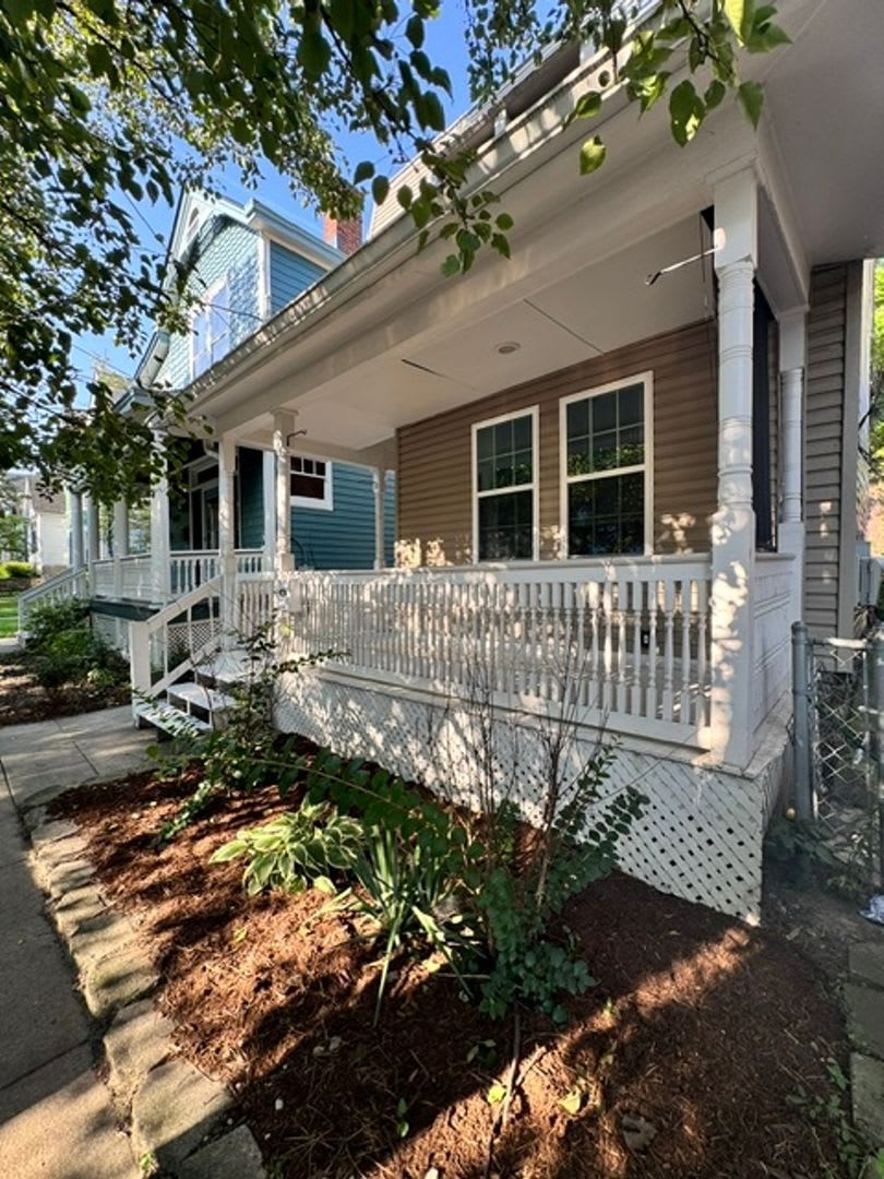 Charming 3BR House in Covington – photo 2