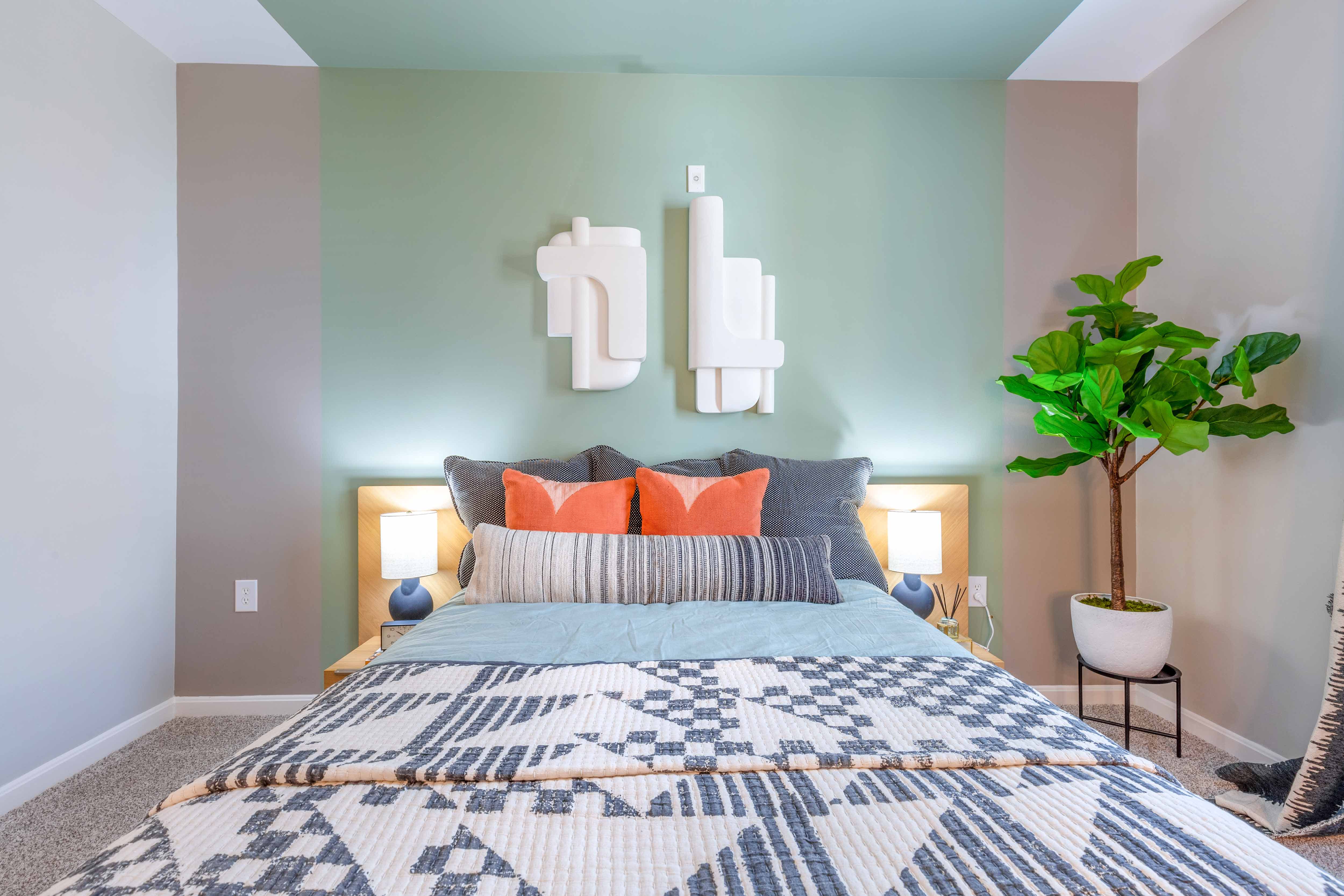 The Alaire at Twinbrook Station Apartments – photo 4