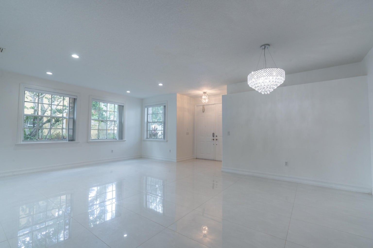 9078 Alexandra Circle – photo 4