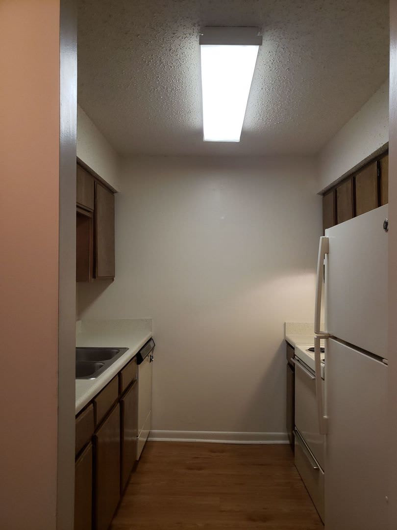 Spacious 1 Bedroom, 1.5 Bath Townhouse – Minutes from Nashville – photo 4