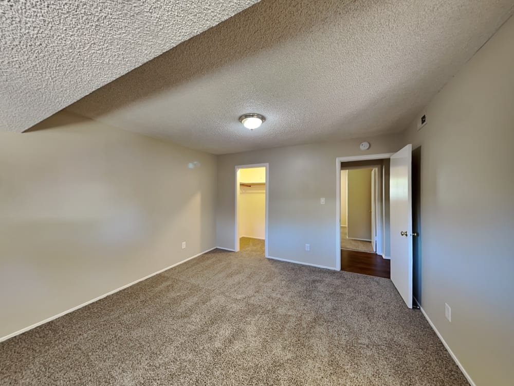 204 Valiente Street – photo 3