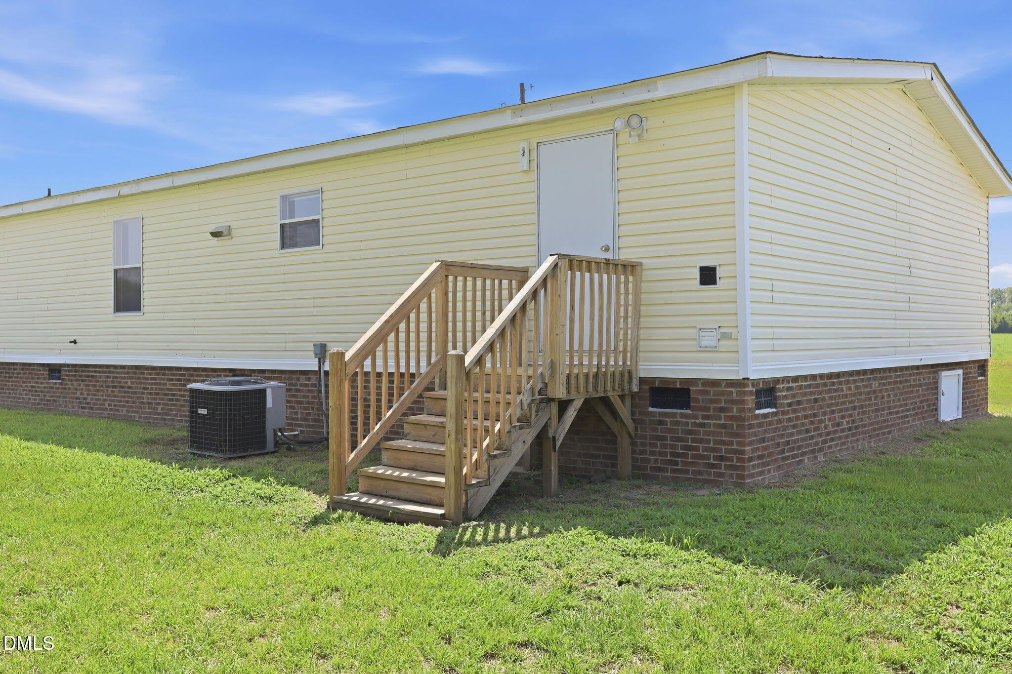 1385 Live Oak Road – photo 3