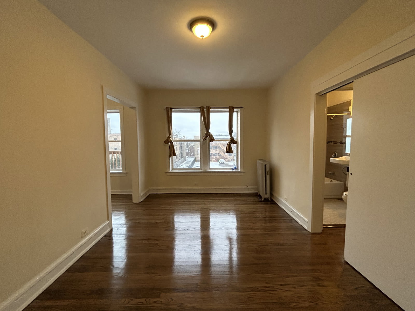 2712 North Milwaukee Avenue – photo 4
