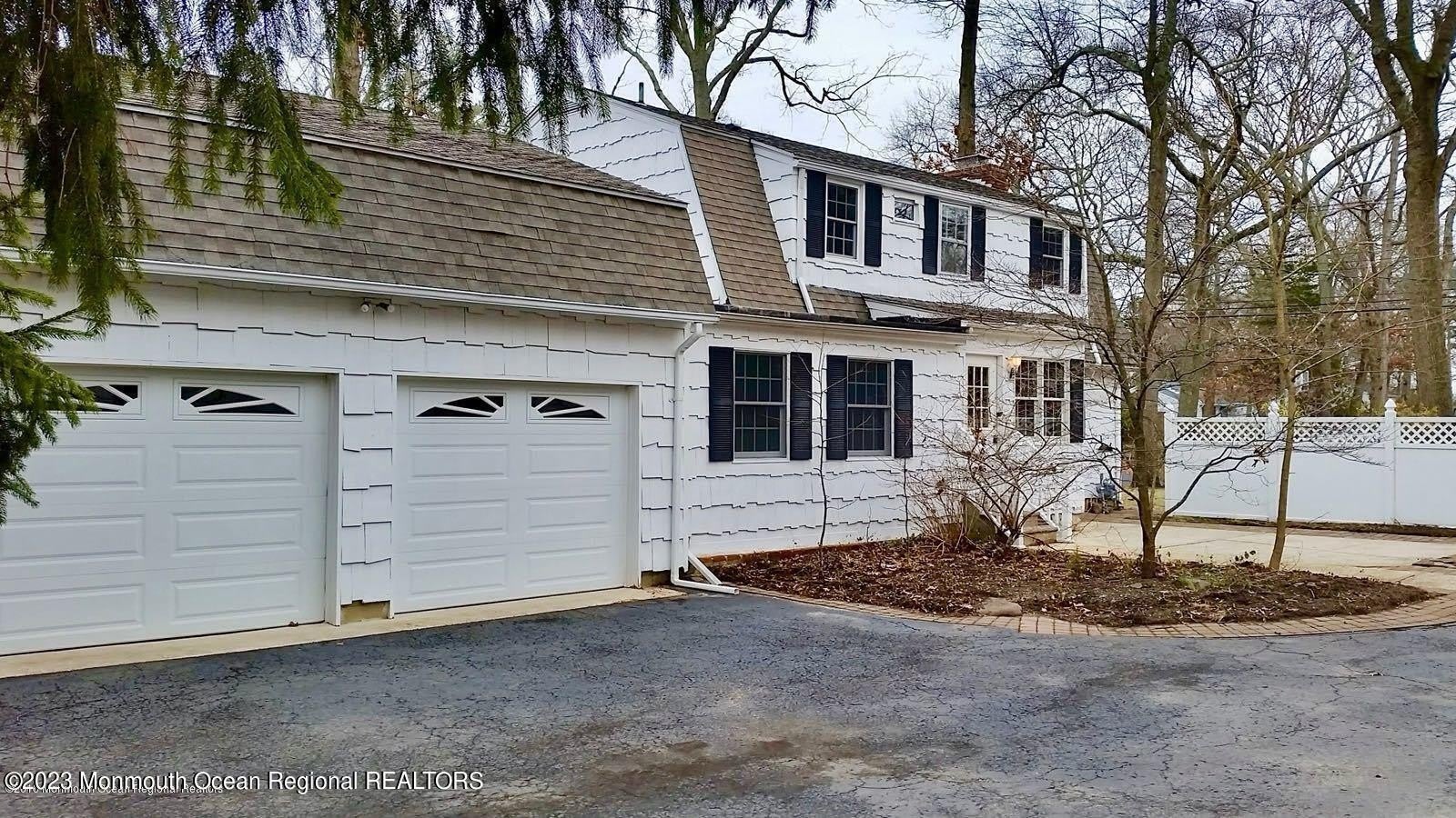 198 Elmwood Road – photo 5