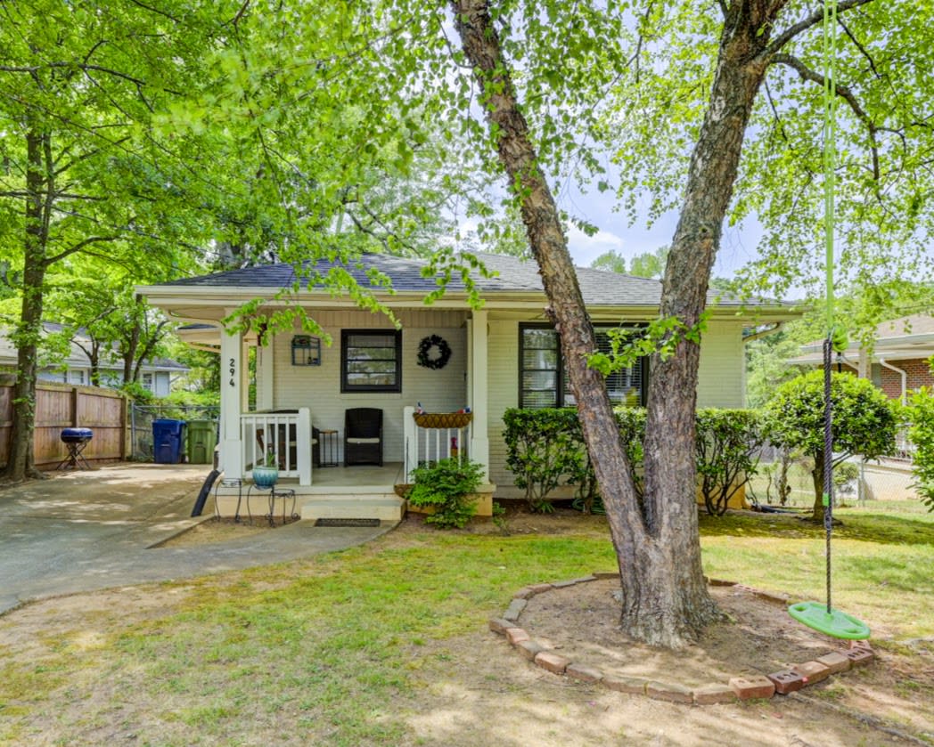 294 Leland Terrace Northeast – photo 1